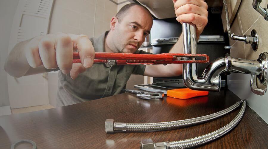 Professional emergency plumbing in Toivola, MI
